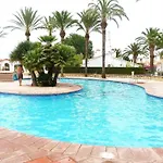 Rey-piscina Apartment