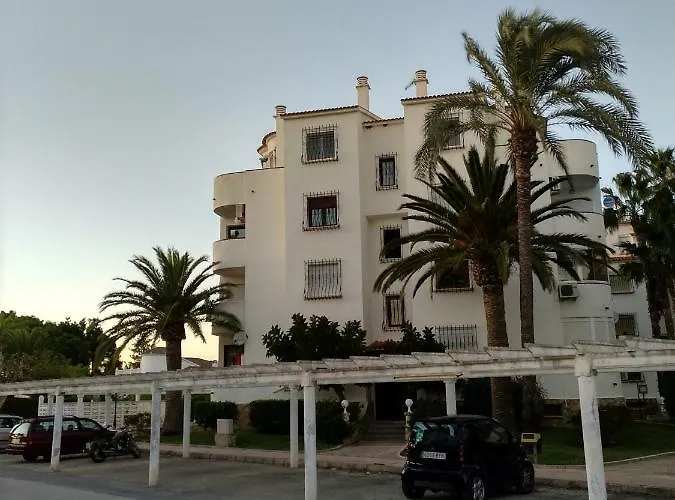 Rey-piscina * Dénia